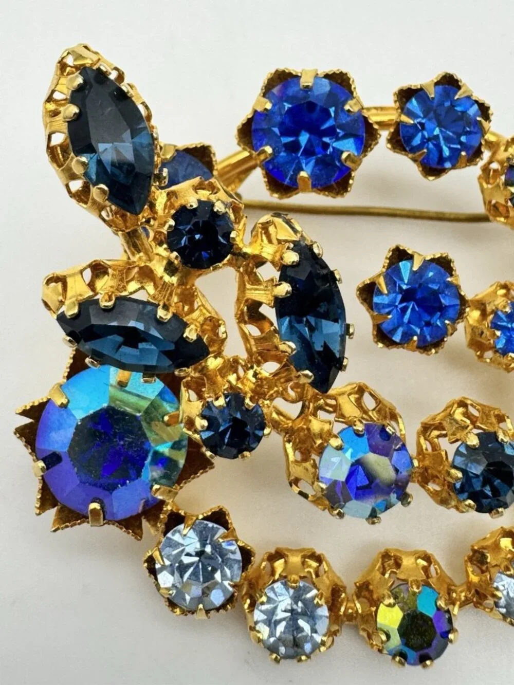 Vintage AUSTRIAN Brooch, Blue Crystal AB Rhinestone Prong Set, Lots of Sparkle!